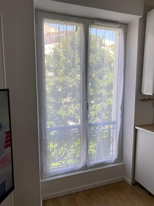 2 Pieces Boulogne Nord Appartement Buitenkant foto